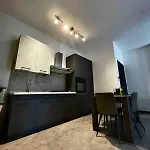 In Centro Di Ultima Generazionea Бергамо